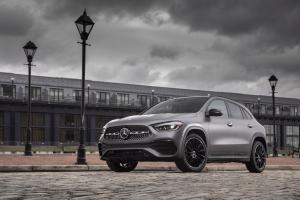 Mercedes-Benz GLA250 AMG Line 2020 года  (NA)